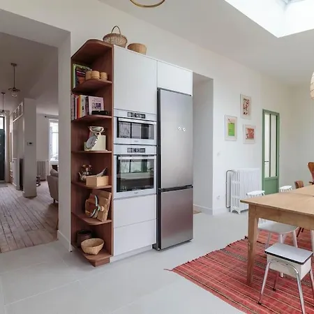 Hotel Maison Proche - Le Mail La Rochelle (Charente-Maritime)